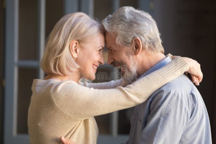 Come conoscere Single Seri in Sicurezza Completiamoci Italia Agenzia Matrimoniale Seria e Certificata